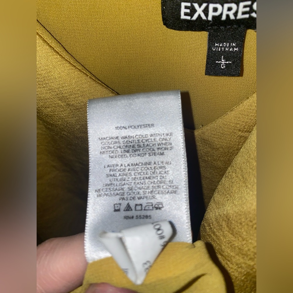 Express Tank Top - Picture 3 of 4